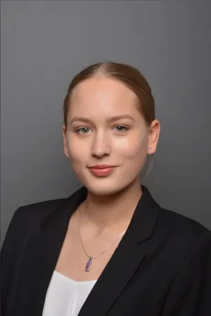 Porträtfoto von Vivien Weinert