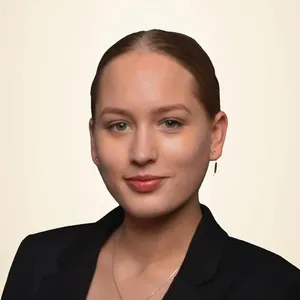 Porträtfoto von Vivien Weinert